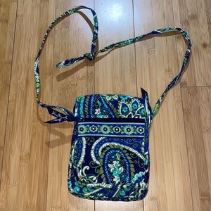 Vera Bradley cross body